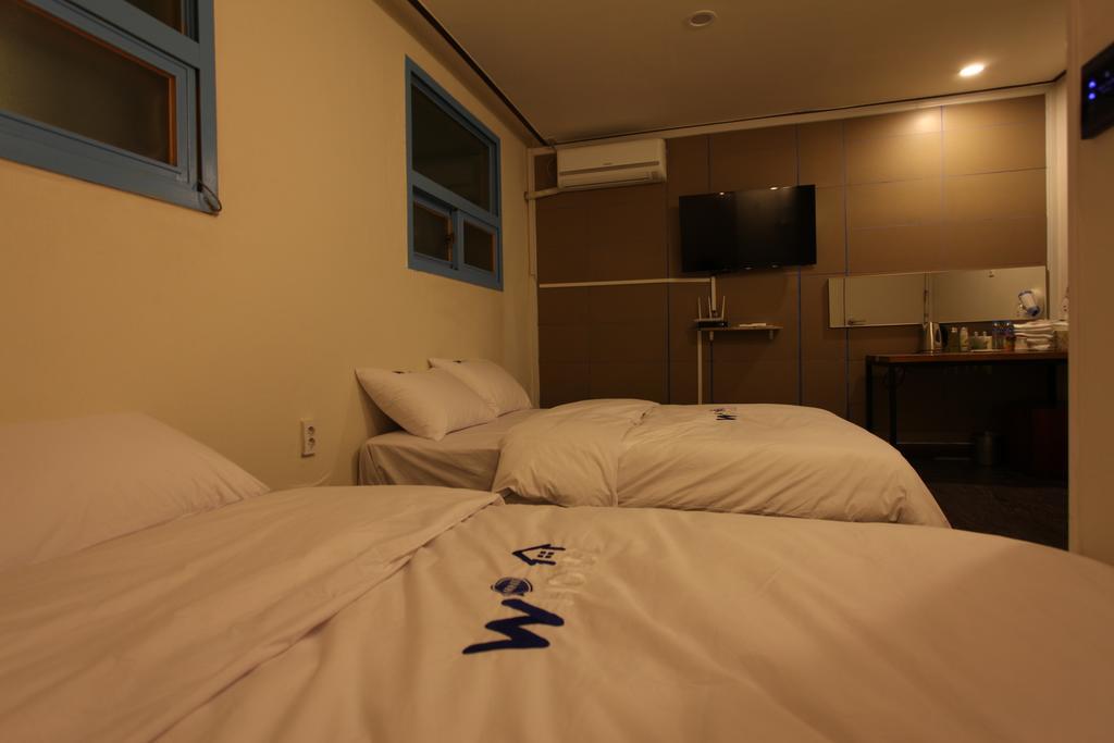 W Mini Hotel Dongdaemoon Seúl Exterior foto