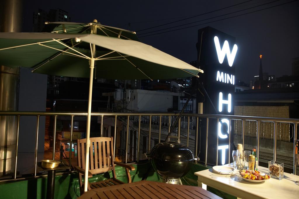 W Mini Hotel Dongdaemoon Seúl Exterior foto